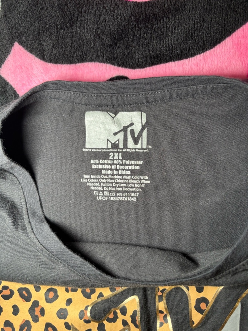 MTV Retro Leopard Print Tee - Picture 6 of 9